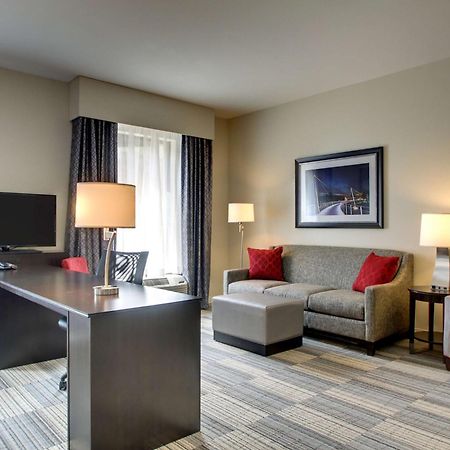 Hampton Inn & Suites Greenville Airport Екстер'єр фото