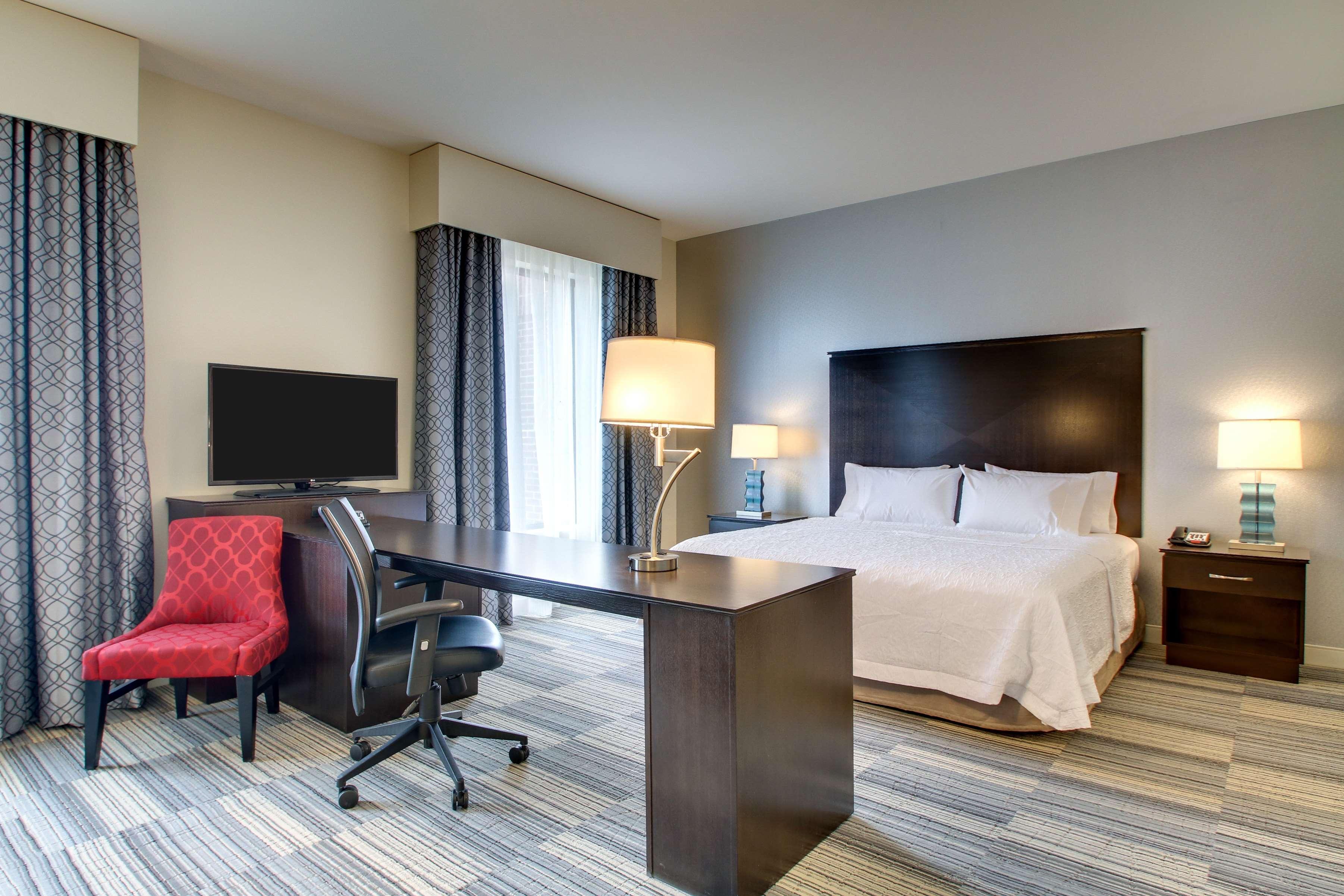 Hampton Inn & Suites Greenville Airport Екстер'єр фото