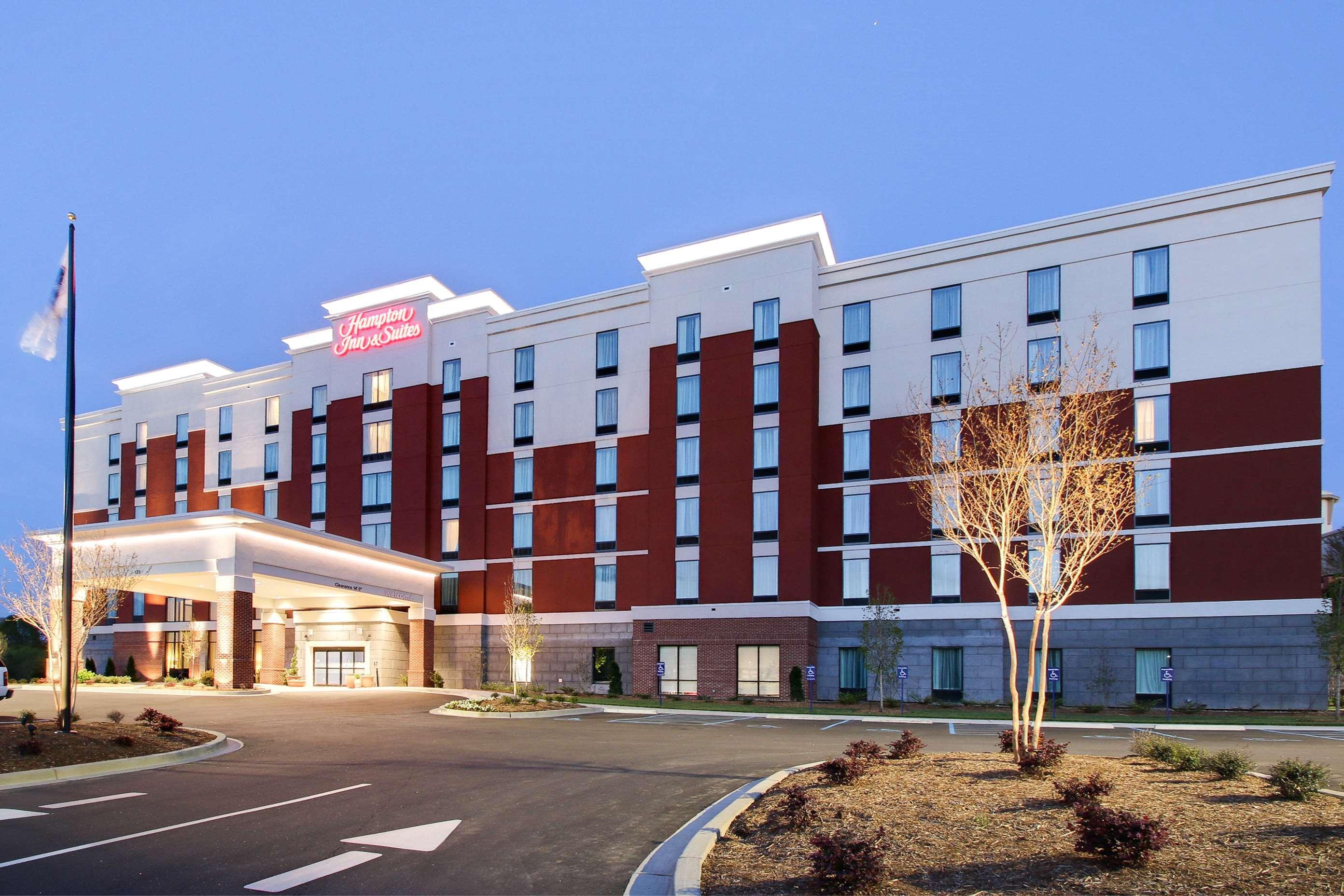 Hampton Inn & Suites Greenville Airport Екстер'єр фото