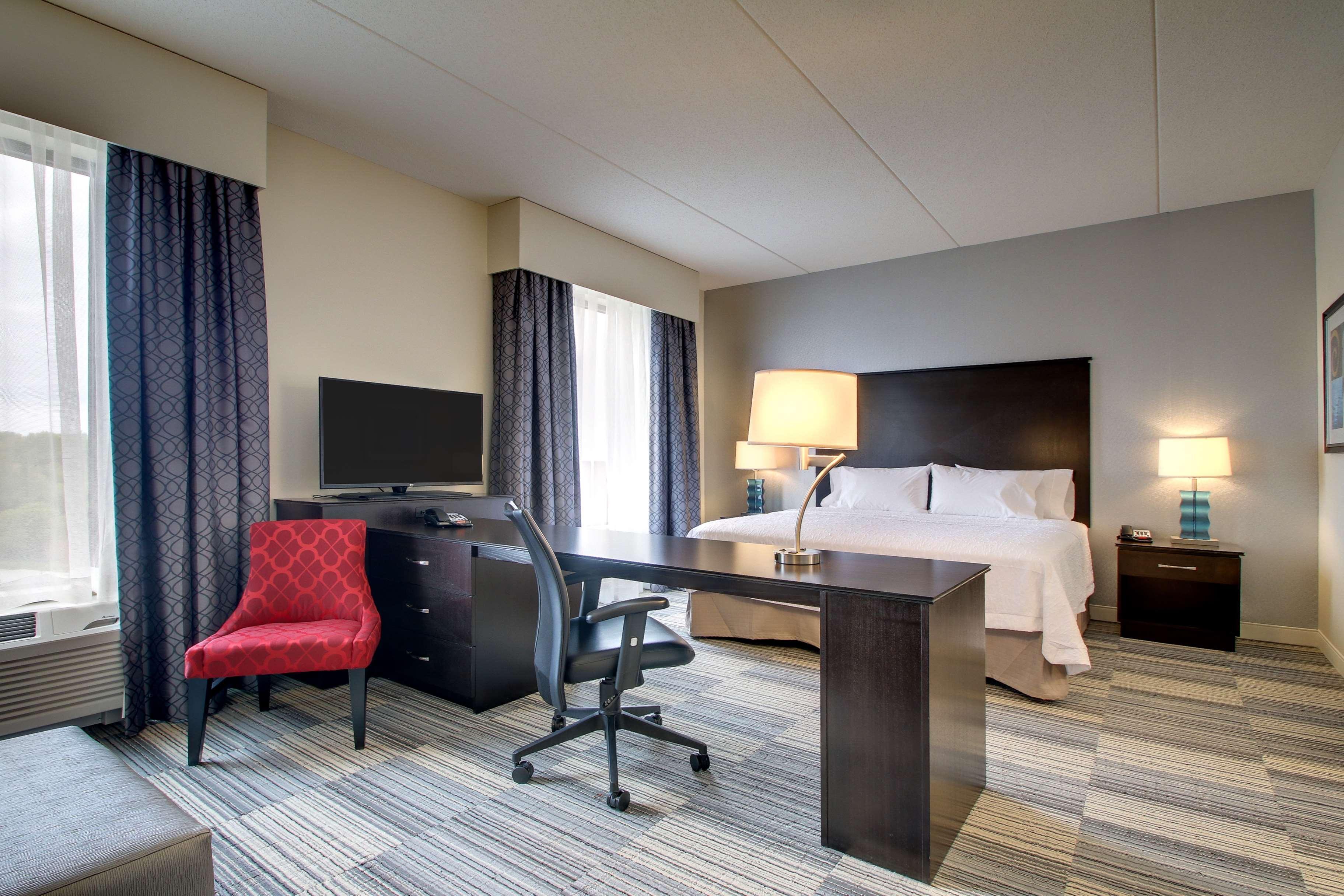 Hampton Inn & Suites Greenville Airport Екстер'єр фото