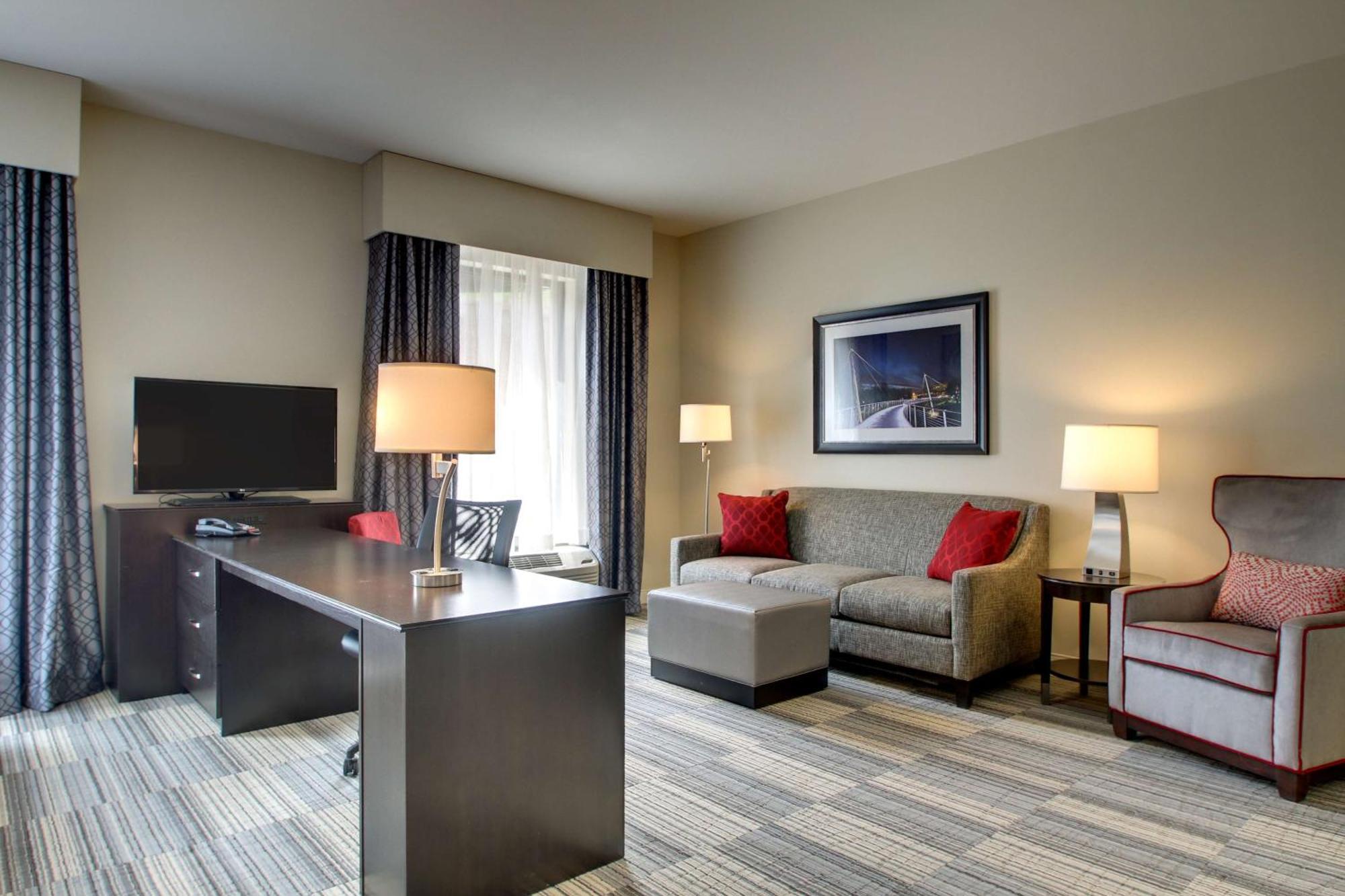 Hampton Inn & Suites Greenville Airport Екстер'єр фото
