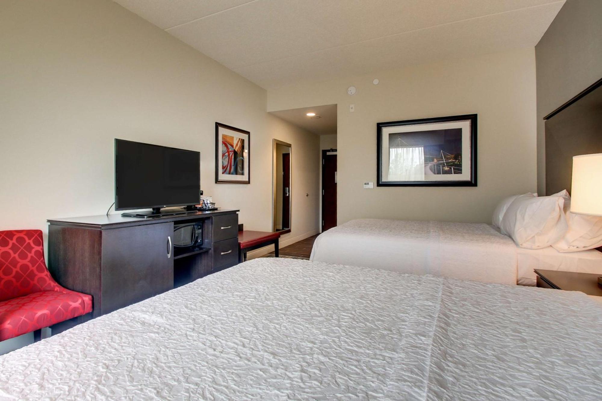 Hampton Inn & Suites Greenville Airport Екстер'єр фото